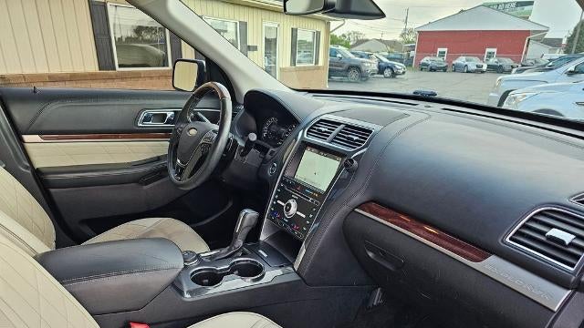 2017 Ford Explorer Platinum