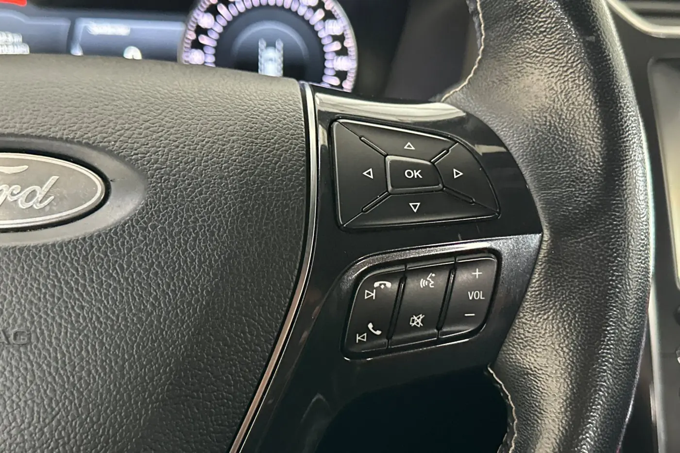 2018 Ford Explorer - $17,851
