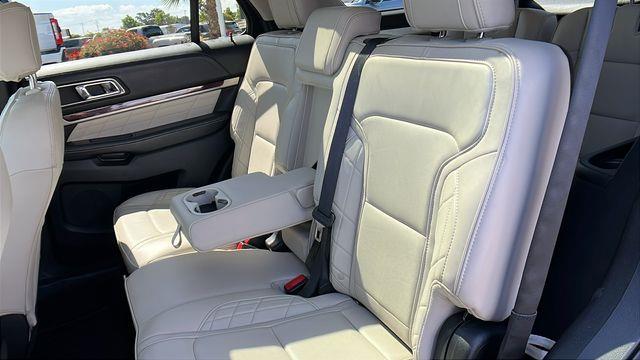 2017 Ford Explorer Platinum