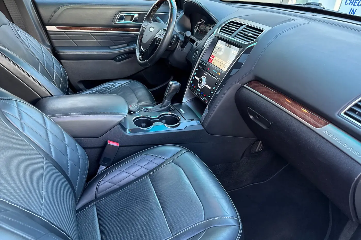2017 Ford Explorer - $20,917
