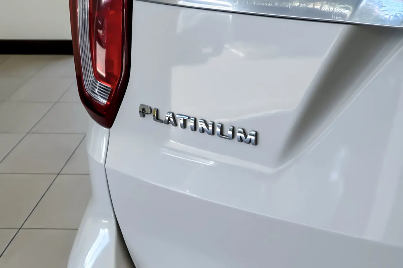 2017 Ford Explorer - $20,917