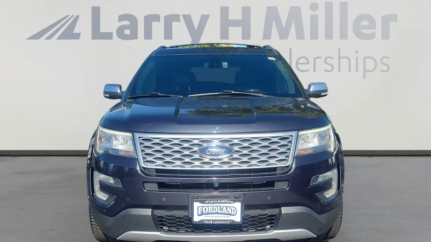2017 Ford Explorer Platinum