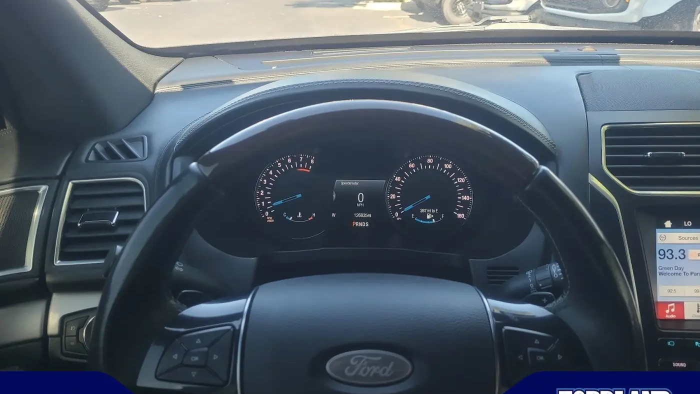 2017 Ford Explorer Platinum