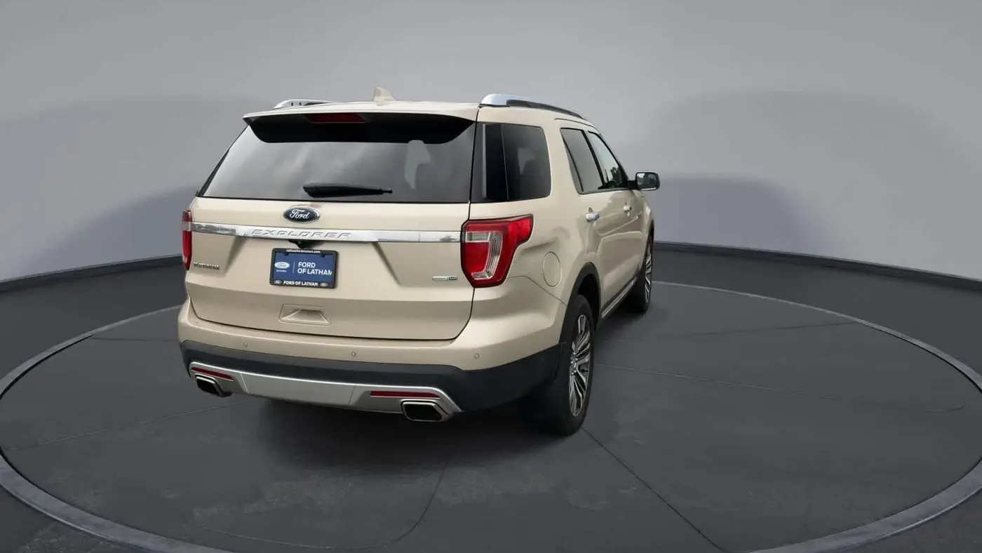 2017 Ford Explorer Platinum