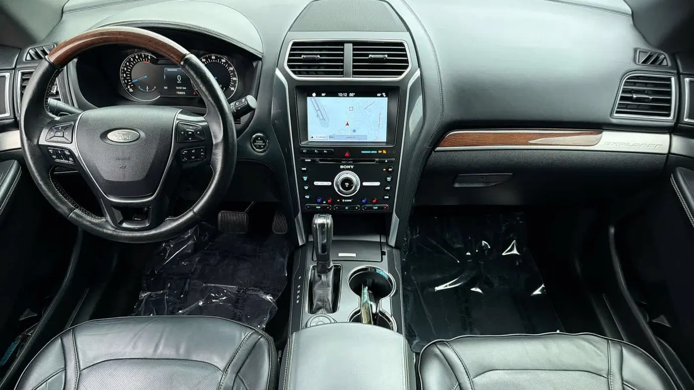 2017 Ford Explorer Platinum