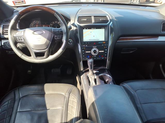 2017 Ford Explorer - $21,987