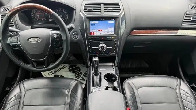 2018 Ford Explorer Platinum