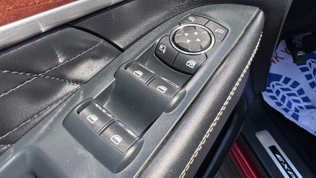 2019 Ford Explorer Platinum