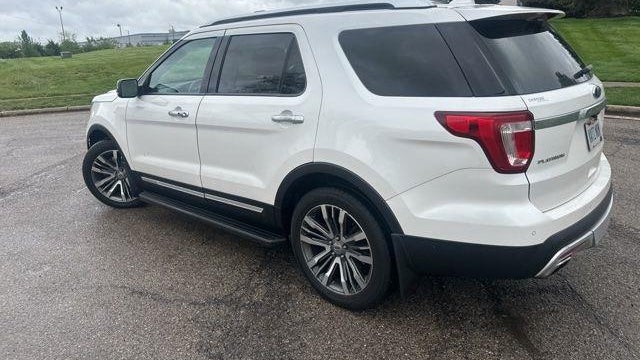 2017 Ford Explorer Platinum