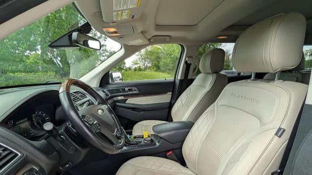 2017 Ford Explorer Platinum