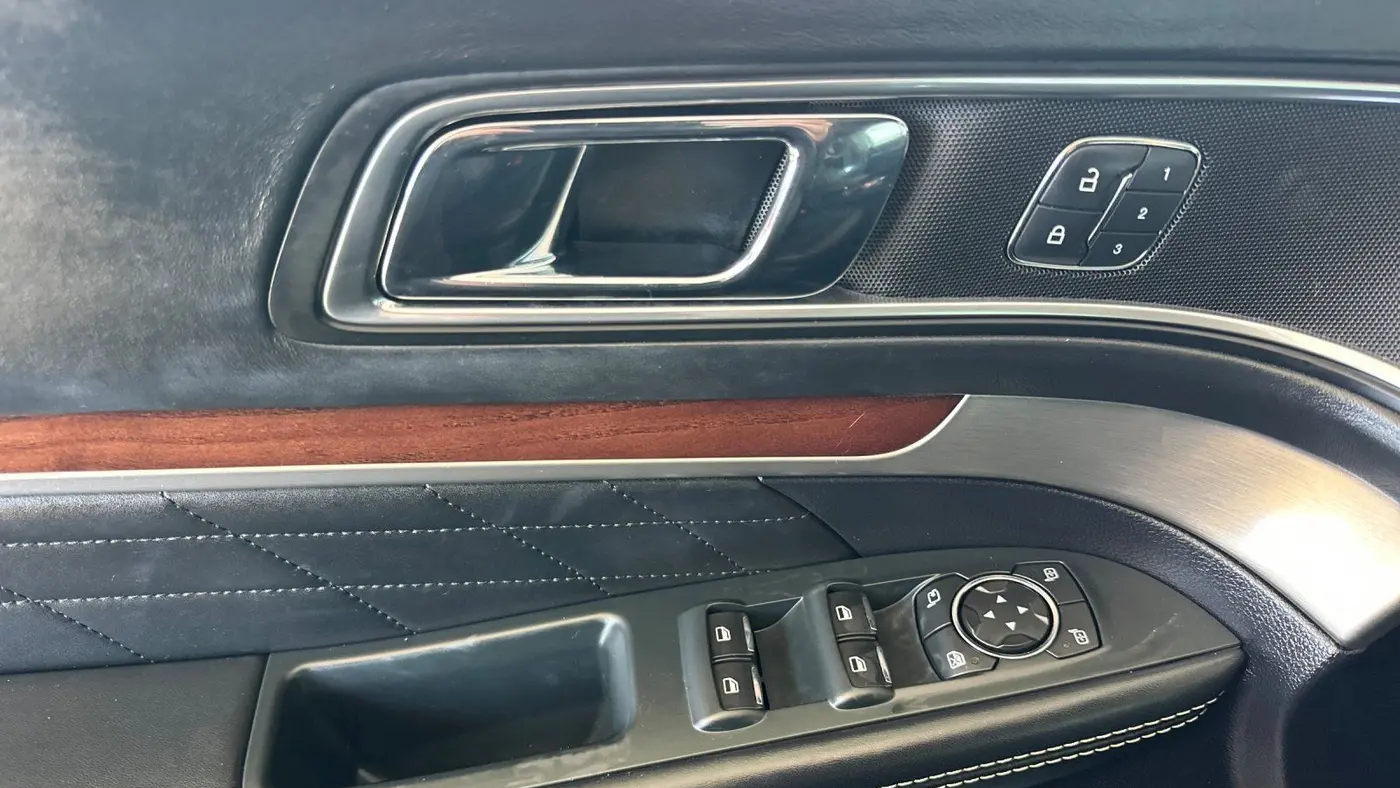 2019 Ford Explorer Platinum