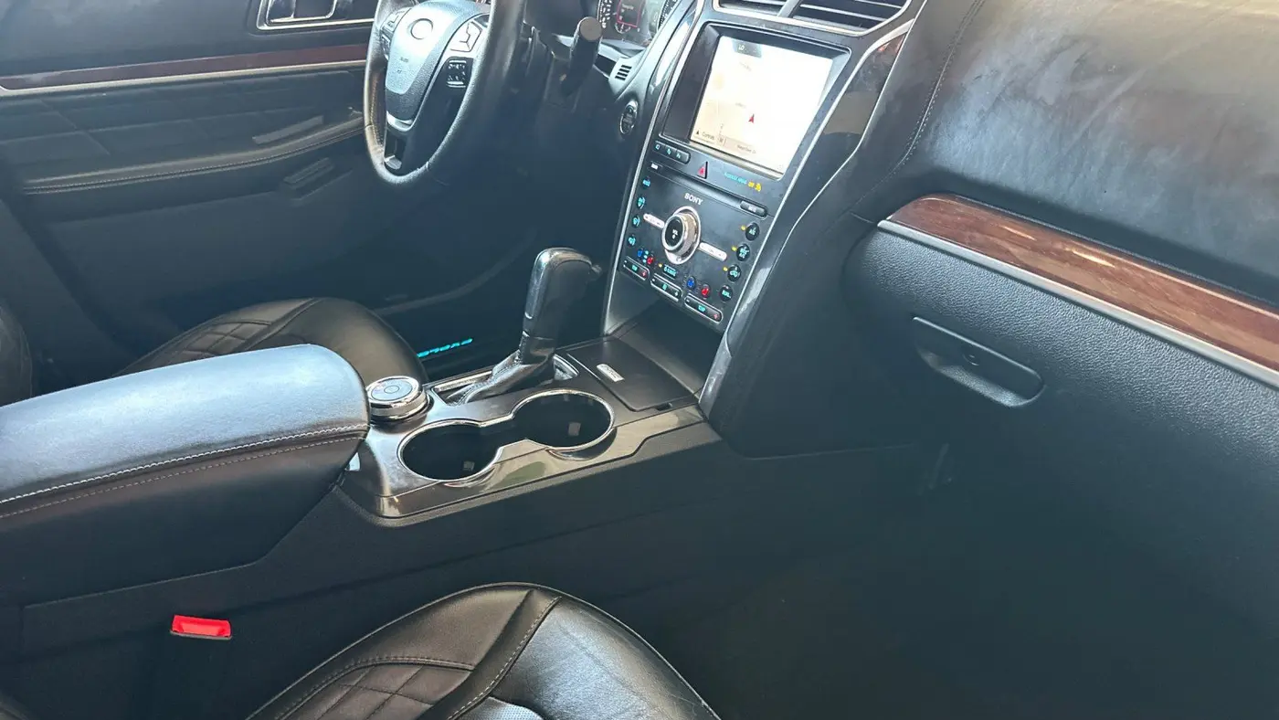 2019 Ford Explorer Platinum