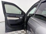 2017 Explorer Thumbnail 10