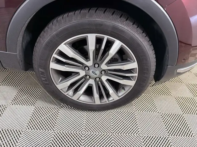 2018 Ford Explorer - $19,500