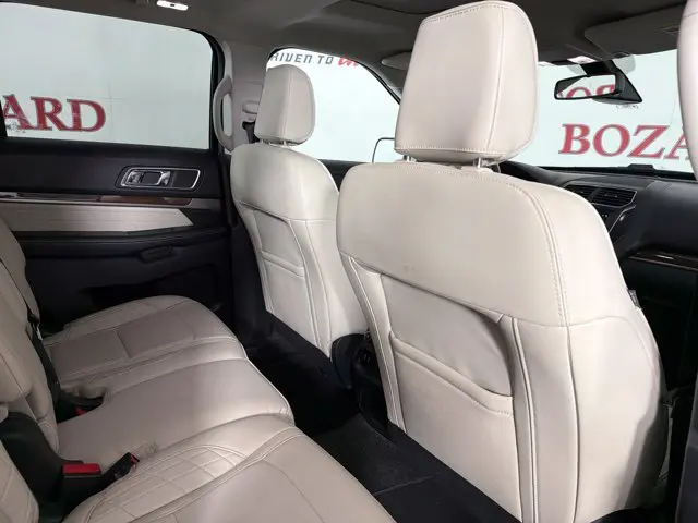 2018 Ford Explorer - $19,500