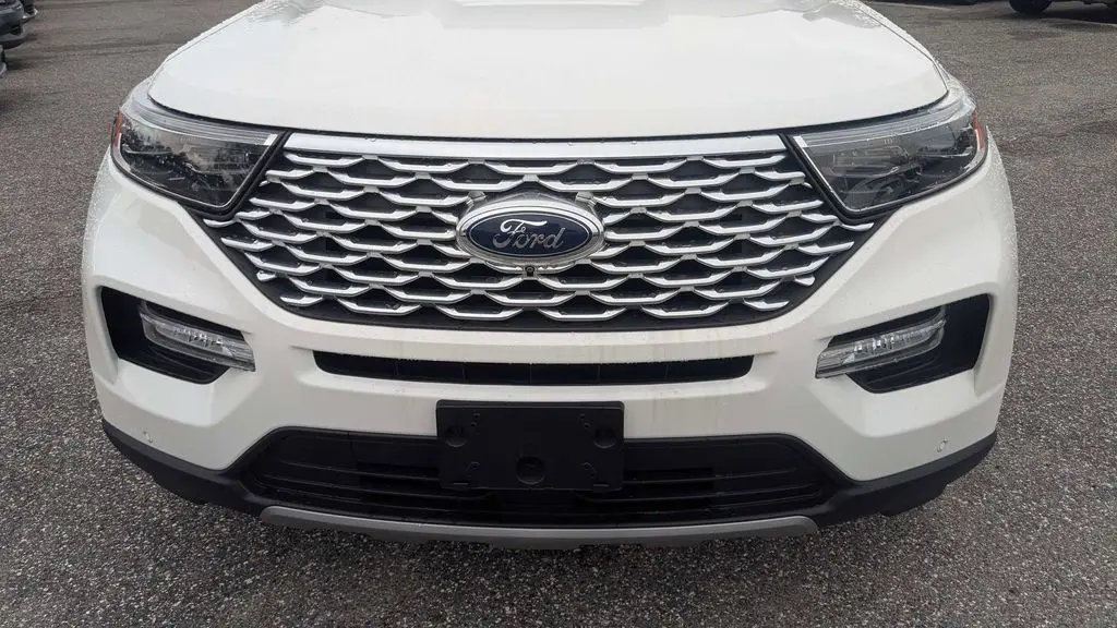 2022 Ford Explorer Hybrid Platinum