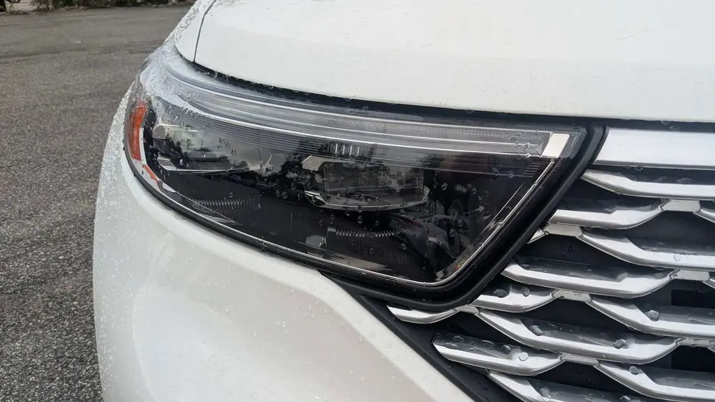 2022 Ford Explorer Hybrid Platinum
