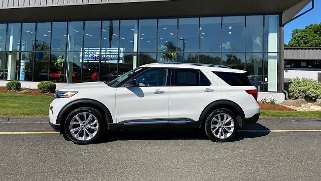 2023 Ford Explorer Hybrid Platinum
