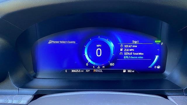 2023 Ford Explorer Hybrid Platinum