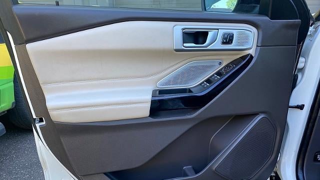 2023 Ford Explorer Hybrid Platinum