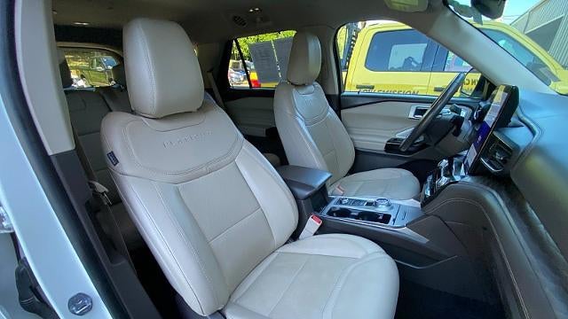 2023 Ford Explorer Hybrid Platinum