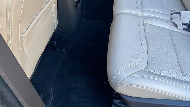 2023 Ford Explorer Hybrid Platinum