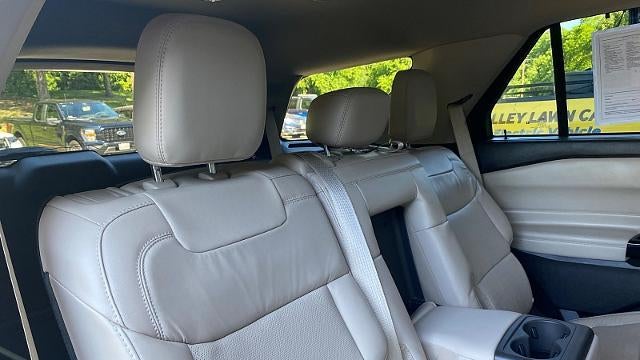 2023 Ford Explorer Hybrid Platinum