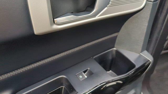 2023 Ford Explorer Hybrid Platinum
