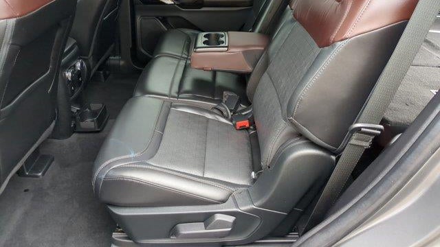 2023 Ford Explorer Hybrid Platinum