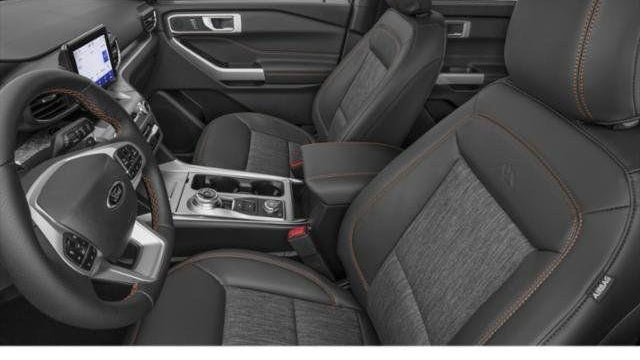 2023 Ford Explorer Hybrid Platinum