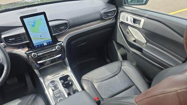 2023 Ford Explorer Hybrid Platinum