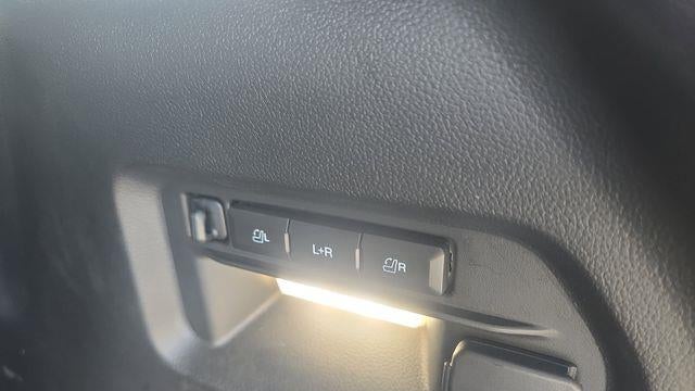2023 Ford Explorer Hybrid Platinum
