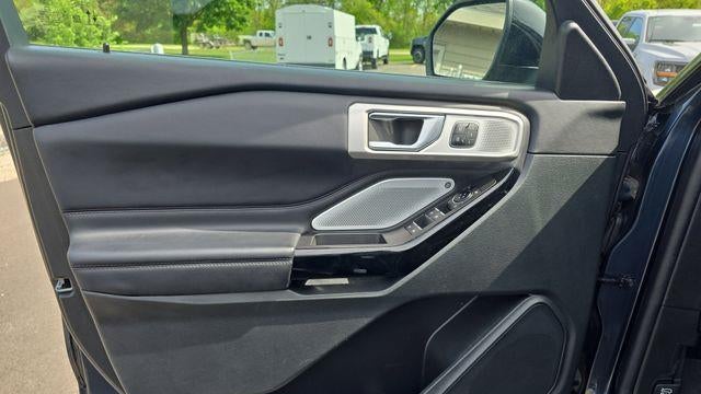 2023 Ford Explorer Hybrid Platinum