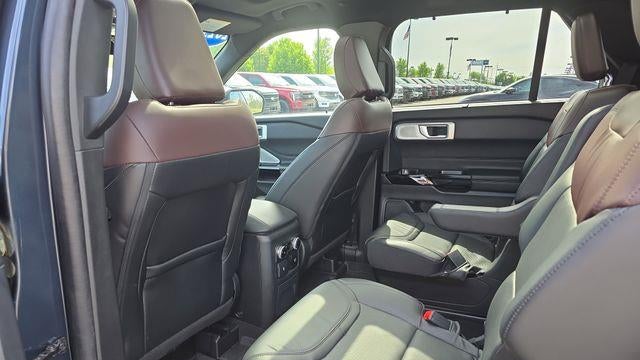 2023 Ford Explorer Hybrid Platinum