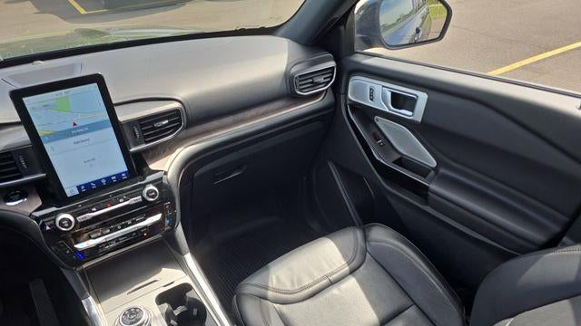2023 Ford Explorer Hybrid Platinum