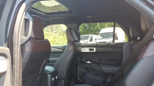 2023 Ford Explorer Hybrid Platinum
