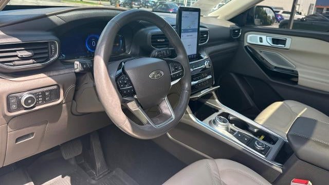 2022 Ford Explorer Hybrid Platinum