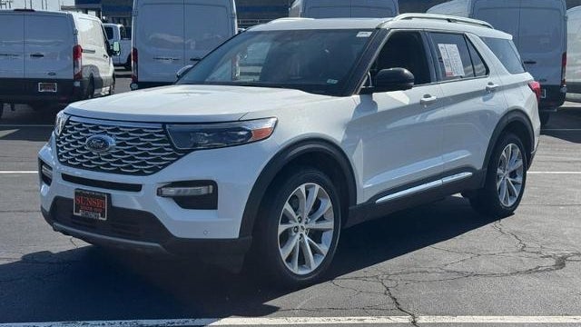 2022 Ford Explorer Hybrid Platinum