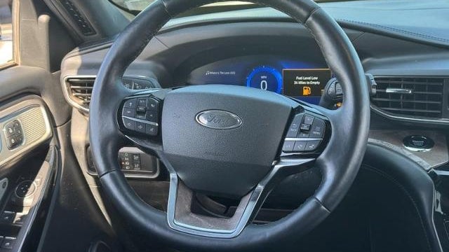 2022 Ford Explorer Hybrid Platinum