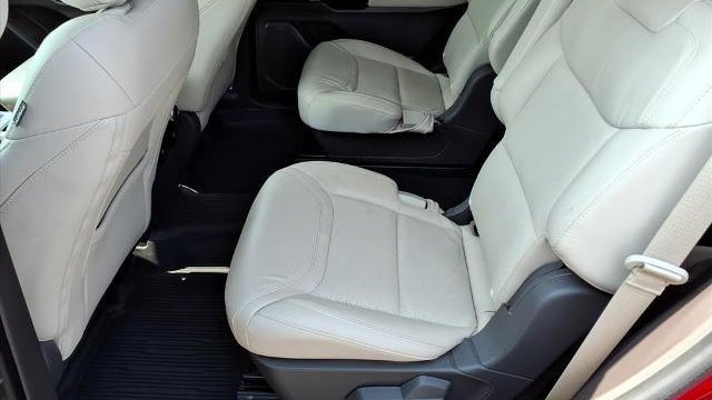 2022 Ford Explorer Hybrid Platinum