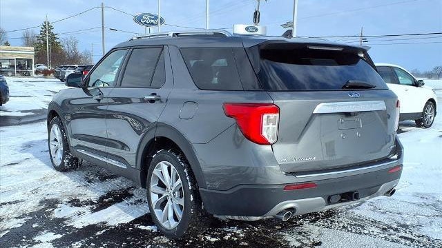 2023 Ford Explorer Hybrid Platinum