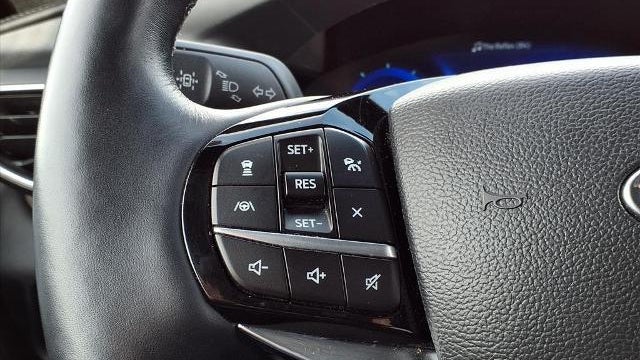 2023 Ford Explorer Hybrid Platinum