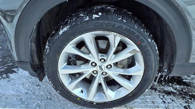 2023 Ford Explorer Hybrid Platinum