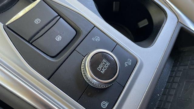 2023 Ford Explorer Hybrid Platinum
