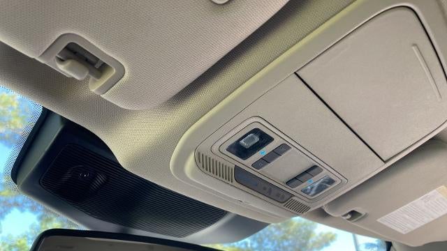 2023 Ford Explorer Hybrid Platinum