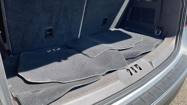 2023 Ford Explorer Hybrid Platinum