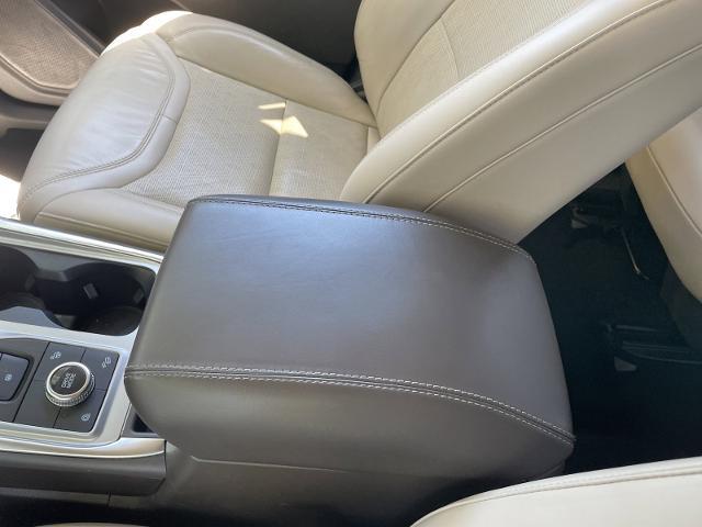 2023 Ford Explorer - $28,000