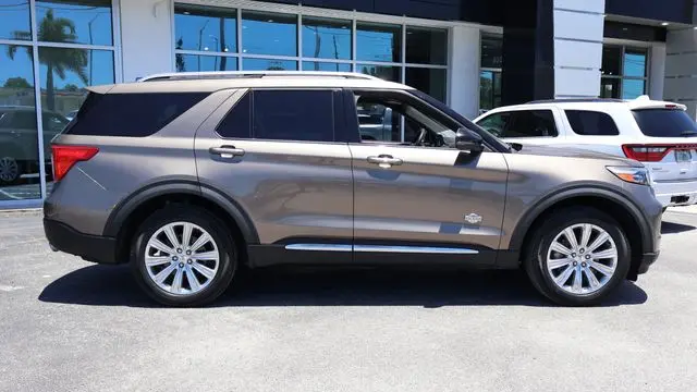 2021 Ford Explorer King Ranch