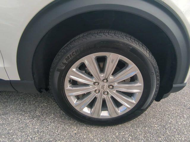 2024 Ford Explorer - $45,228
