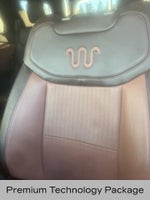 2022 Explorer Thumbnail 3